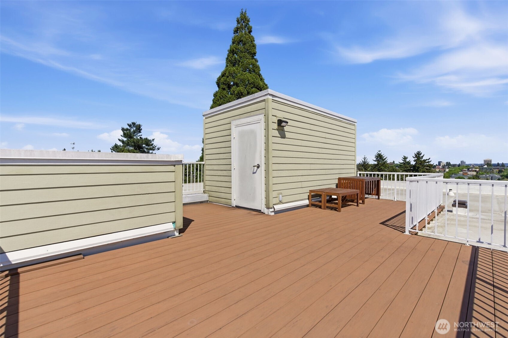 800 North Allen Place, Unit 401 Seattle, WA 98103 - Photo 26 of 32
