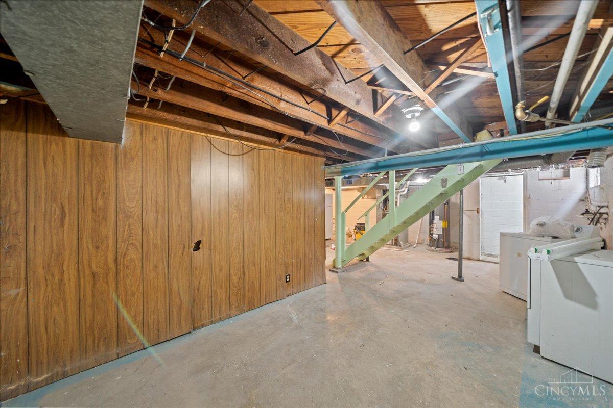7158 Dunn Road Cincinnati, OH 45230 - Photo 24 of 35