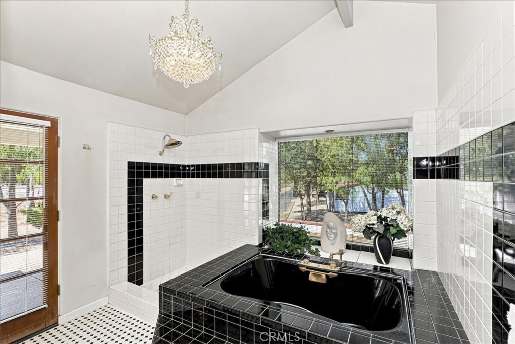 22801 Norbert Street Perris, CA 92570 - Photo 30 of 58 Primary Bathroom
