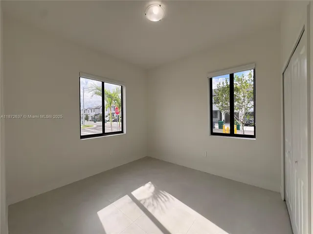 $2,895 | 34530 Southwest 190th Avenue, Unit 34530, Homestead, FL 33034