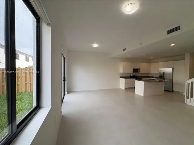 $2,895 | 34530 Southwest 190th Avenue, Unit 34530, Homestead, FL 33034