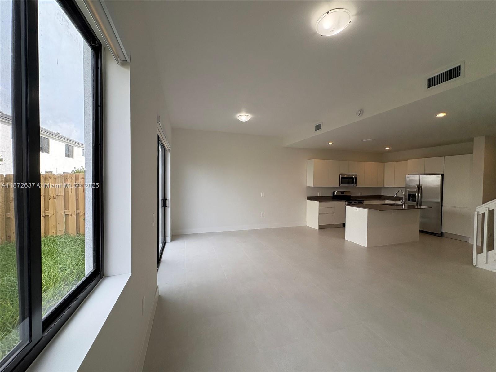 34530 Southwest 190th Avenue, Unit 34530 Homestead, FL 33034 - Photo 4 of 25