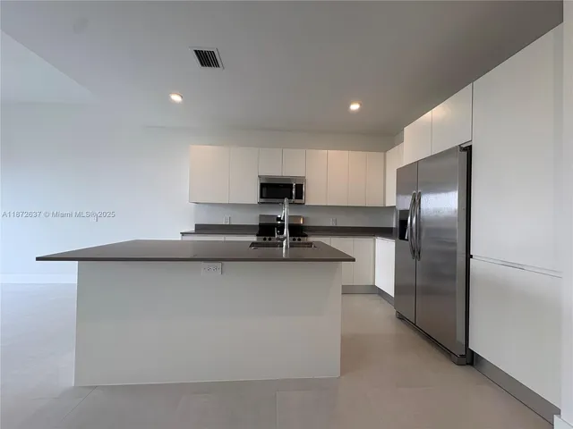 $2,895 | 34530 Southwest 190th Avenue, Unit 34530, Homestead, FL 33034