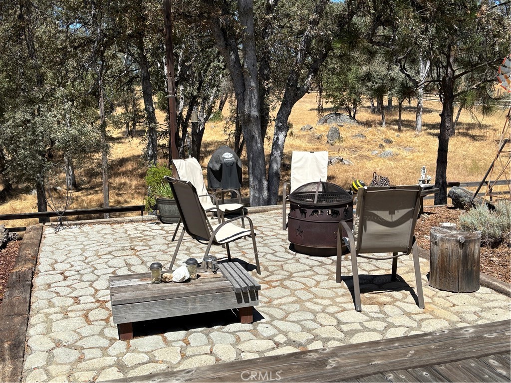 4060 Indian Peak Road Mariposa, CA 95338 - Photo 36 of 60 Front patio looking toward pasture