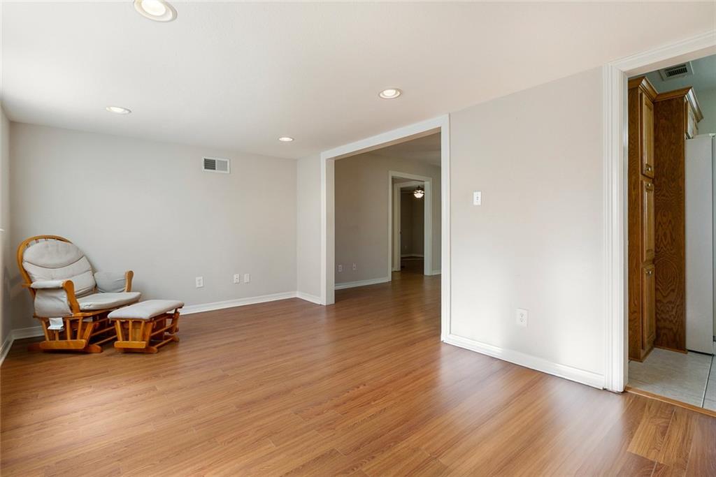 9 Carroll Drive Chalmette, LA 70043 - Photo 4 of 10