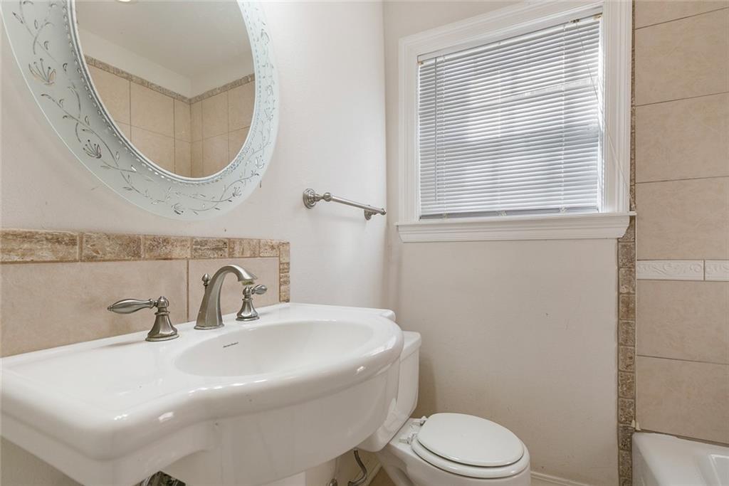 9 Carroll Drive Chalmette, LA 70043 - Photo 8 of 10