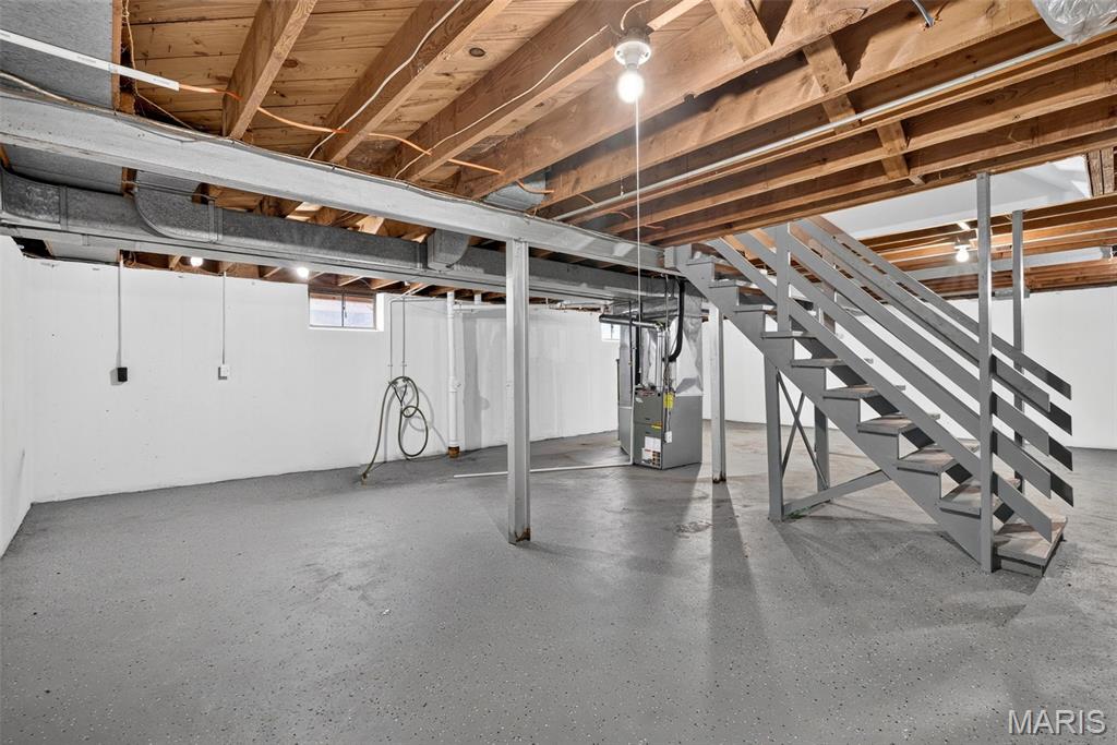 907 Edgar Road Webster Groves, MO 63119 - Photo 31 of 38 Gallery Image 31