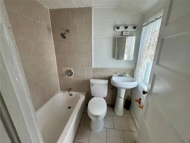 $1,800 | 15 South Hillsborough Avenue, Arcadia, FL 34266