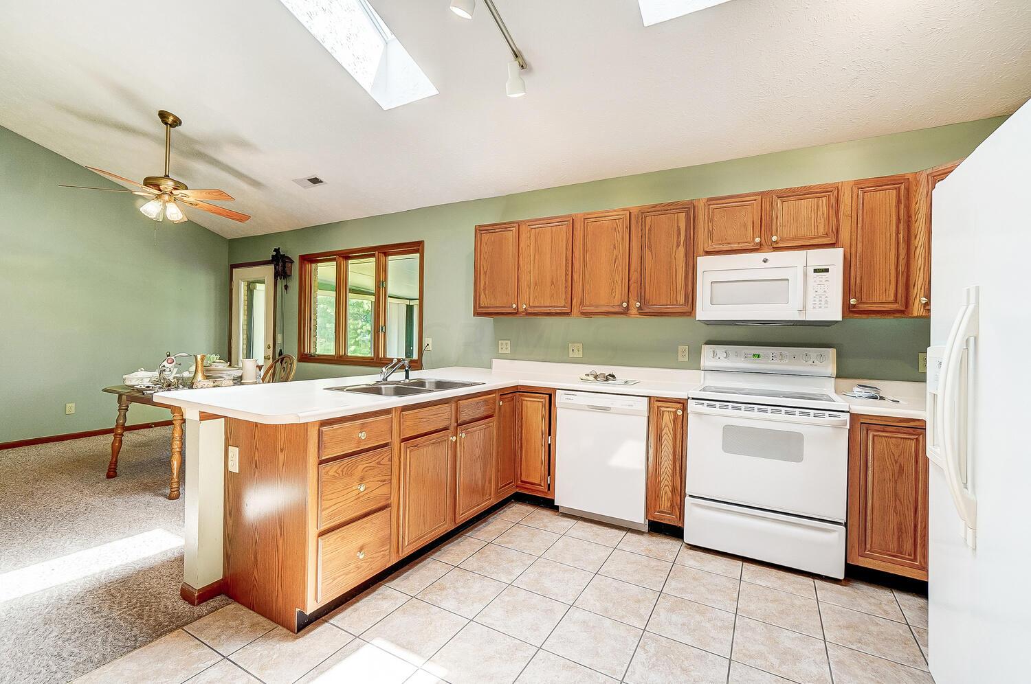 5642 Fox Ridge Drive Springfield, OH 45503 - Photo 13 of 32 50038214-020_web