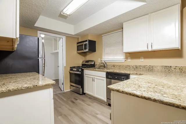 $1,735 | 12427 Constitution Street, San Antonio, TX 78233