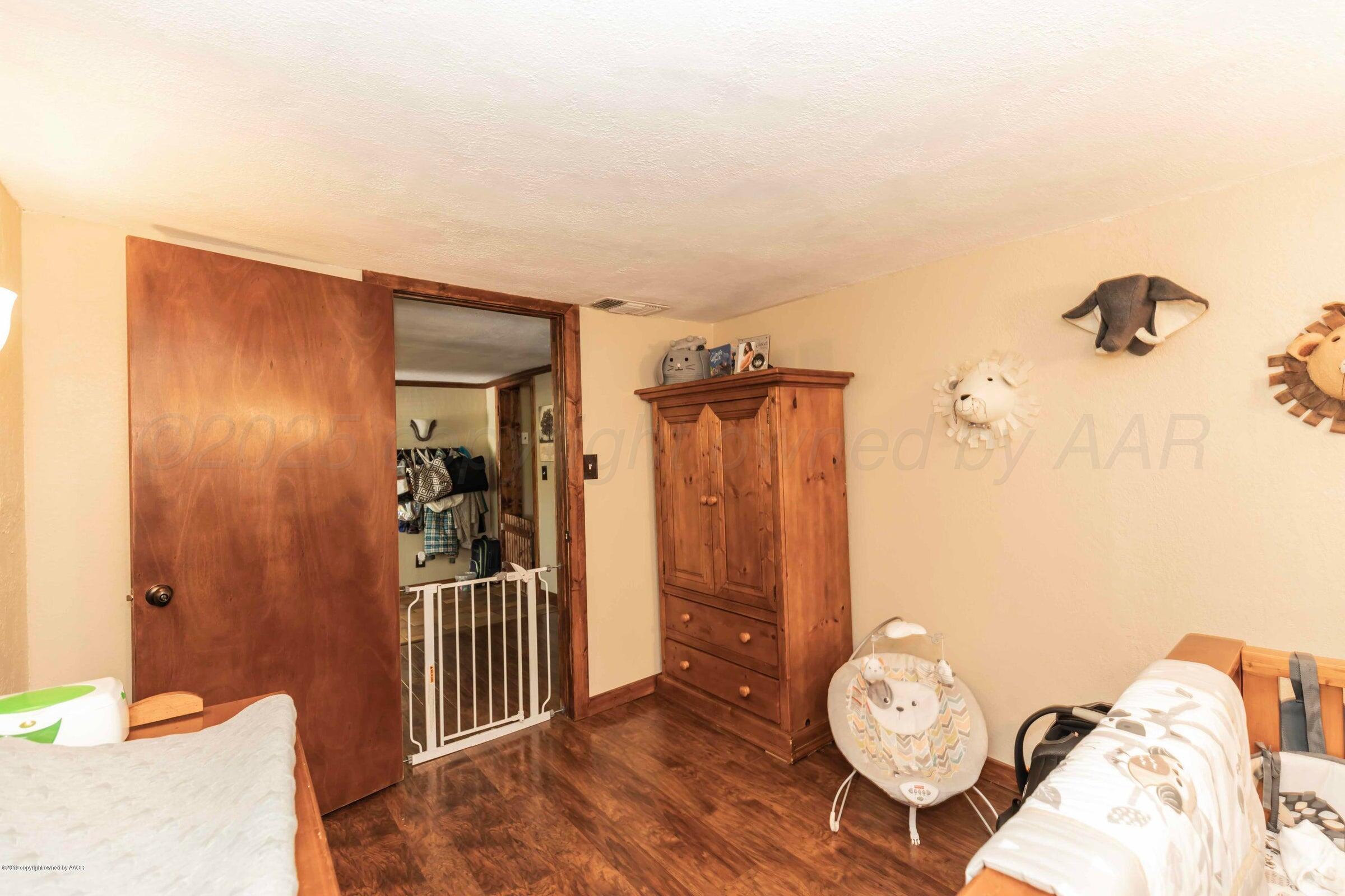 830 Burnett Street Miami, TX 79059 - Photo 13 of 66 830 Burnett 4th Bedrm view 2