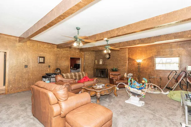 $675,000 | 830 Burnett Street, Miami, TX 79059