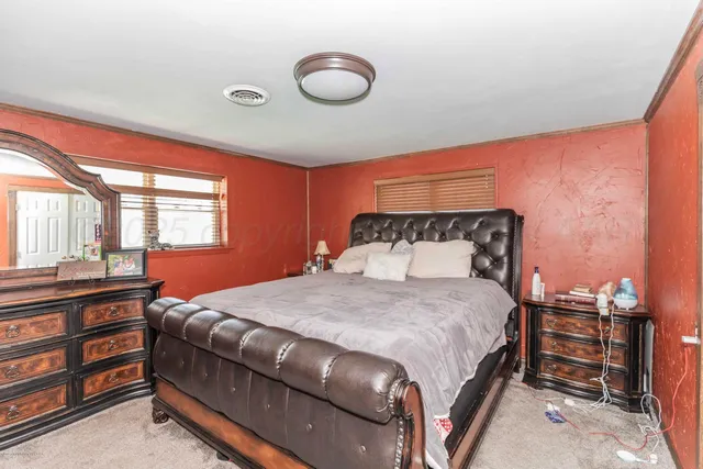 $675,000 | 830 Burnett Street, Miami, TX 79059