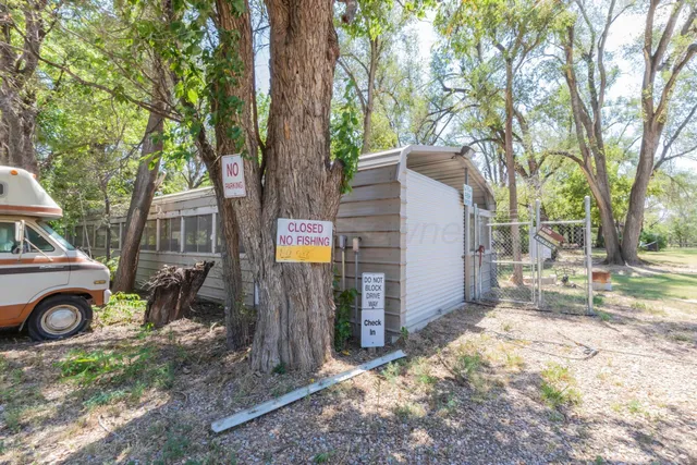 $675,000 | 830 Burnett Street, Miami, TX 79059