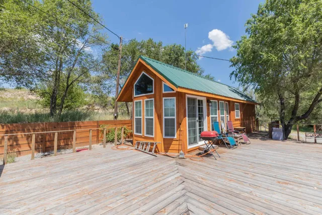 $675,000 | 830 Burnett Street, Miami, TX 79059