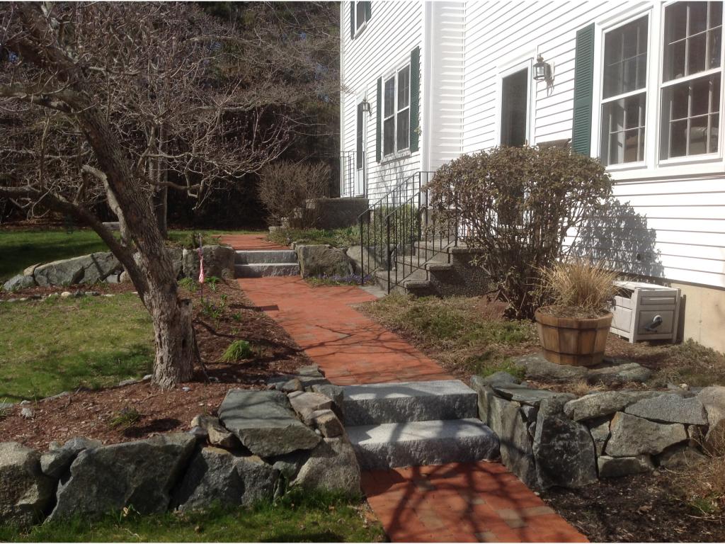 2 Lee Hook Road, Unit 2 Newmarket, NH 03857 - Photo 1 of 22 Gallery Image 1