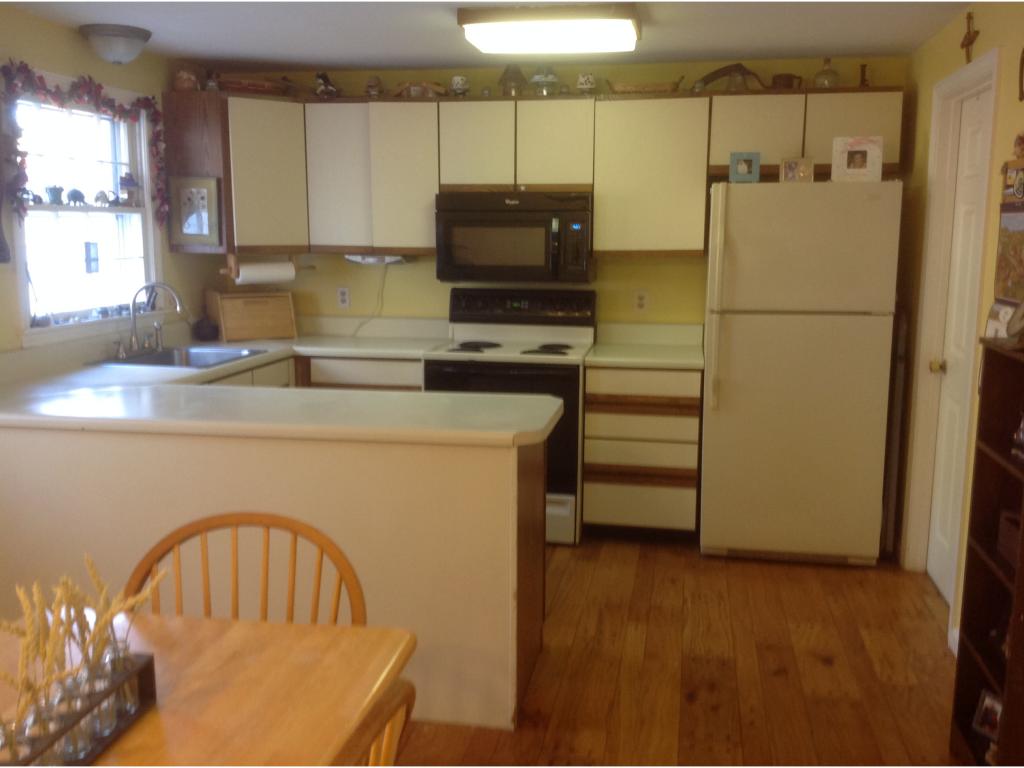 2 Lee Hook Road, Unit 2 Newmarket, NH 03857 - Photo 13 of 22 Gallery Image 13
