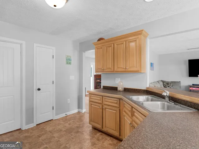 $264,900 | 106 Wrightsburg Way, Zebulon, GA 30295