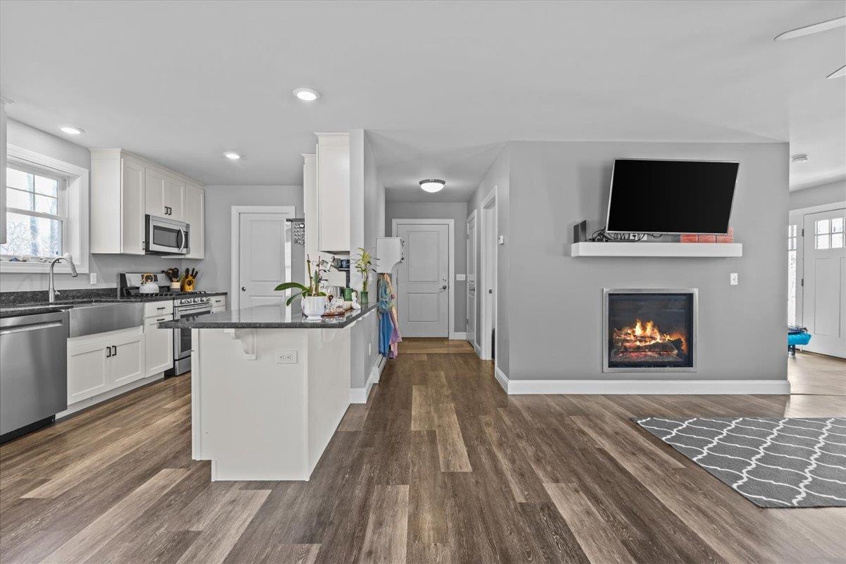 53 Seward Road Colchester, VT 05446 - Photo 12 of 60