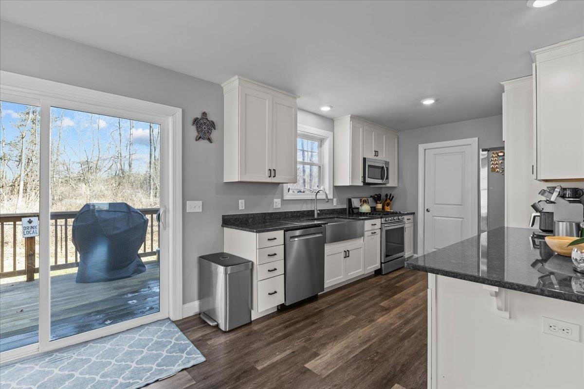 53 Seward Road Colchester, VT 05446 - Photo 13 of 60