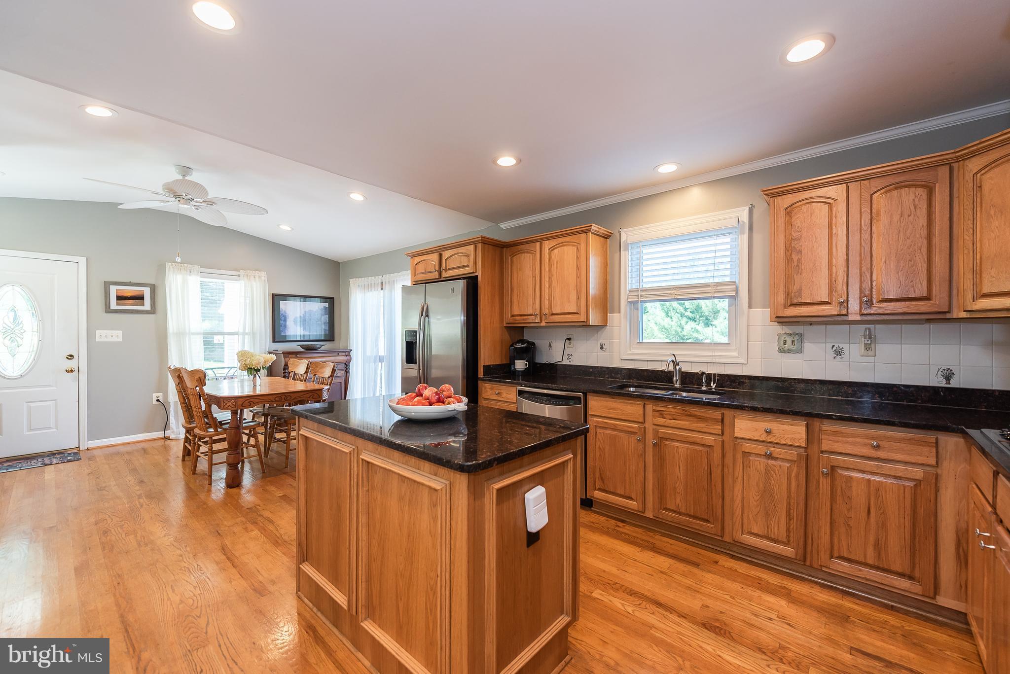 5780 West Falls Road Mount Airy, MD 21771 - Photo 9 of 30 Kitchen