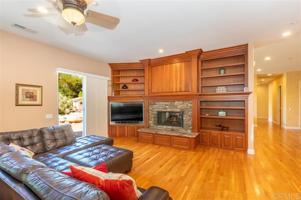 1874 La Force Road Alpine, CA 91901 - Photo 11 of 24