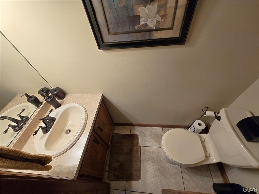 3746 Apple Road Orefield, PA 18069 - Photo 18 of 44 Half Bathroom