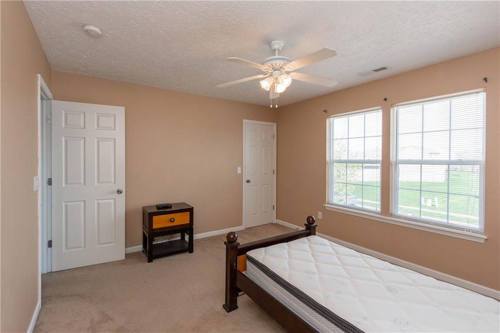 8084 Elsen Ridge Avon, IN 46123 - Photo 13 of 18 Gallery Image 13