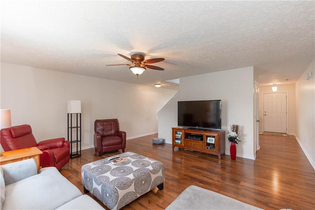 8084 Elsen Ridge Avon, IN 46123 - Photo 6 of 18 Gallery Image 6