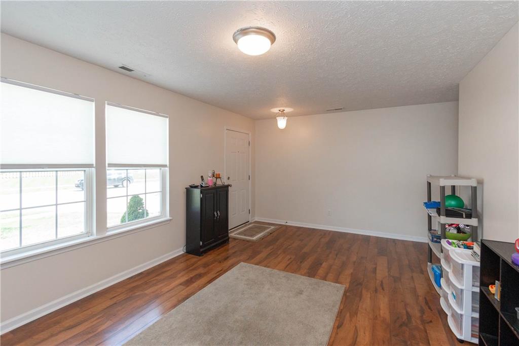 8084 Elsen Ridge Avon, IN 46123 - Photo 10 of 18 Gallery Image 10