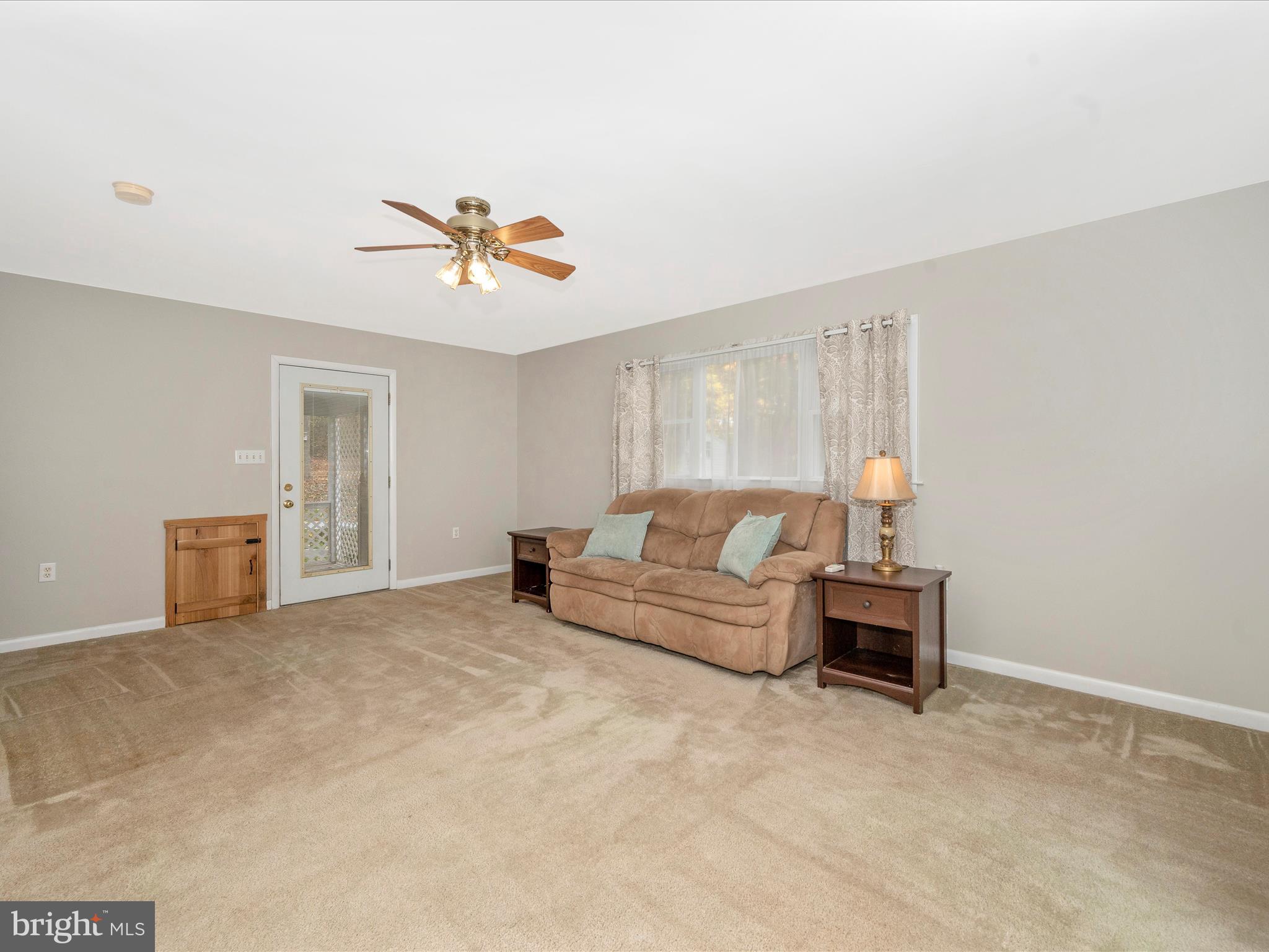 2231 Dr Stitely Road New Windsor, MD 21776 - Photo 15 of 42 Family Room w/exit to patio