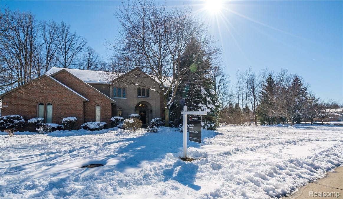 3687 Cedar Shake Drive Rochester, MI 48309 - Photo 59 of 61 Exteriors 14.jpg