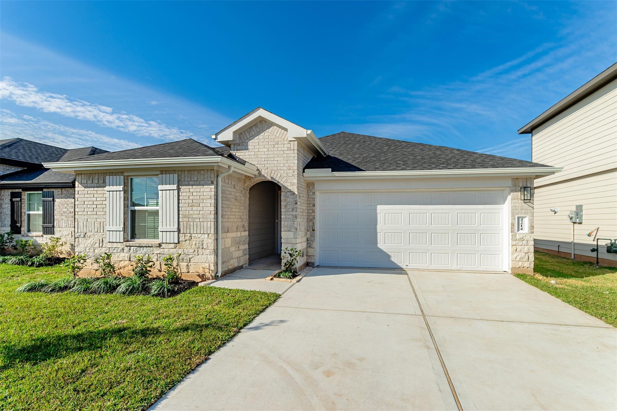 4214 Ramsbury Reach Court Fulshear, TX 77441 - Photo 1 of 50