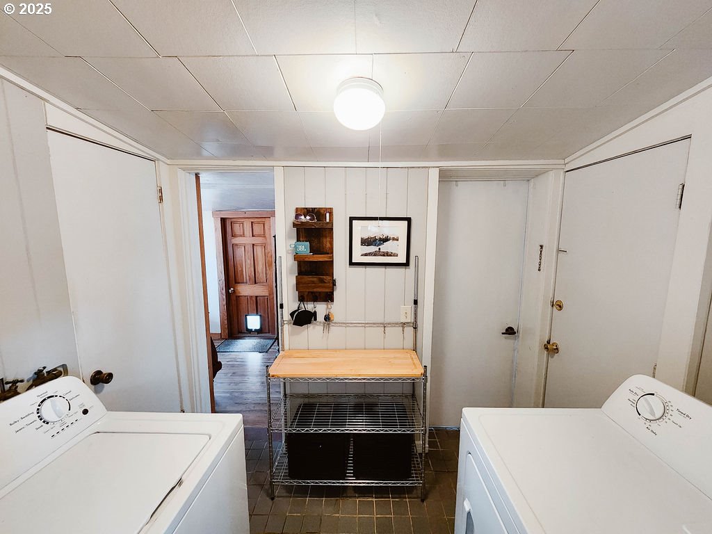 1895 City View Street Eugene, OR 97405 - Photo 20 of 36