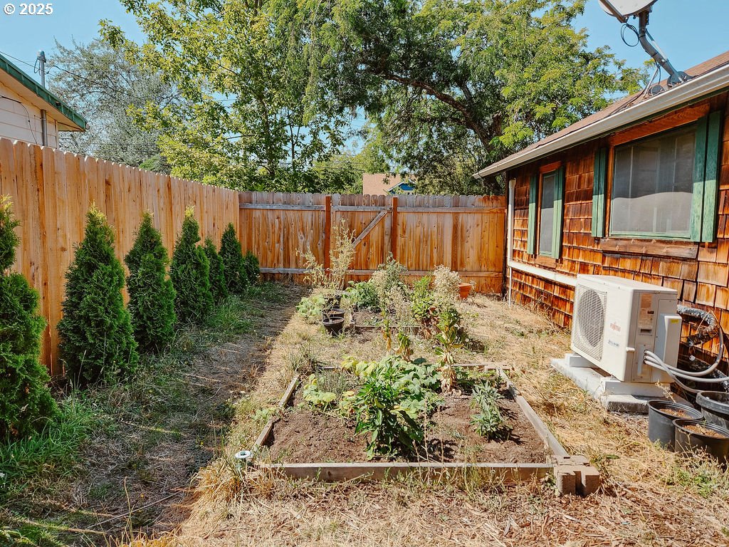 1895 City View Street Eugene, OR 97405 - Photo 30 of 36