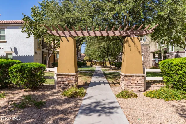 $359,000 | 477 North Alder Court, Gilbert, AZ 85233