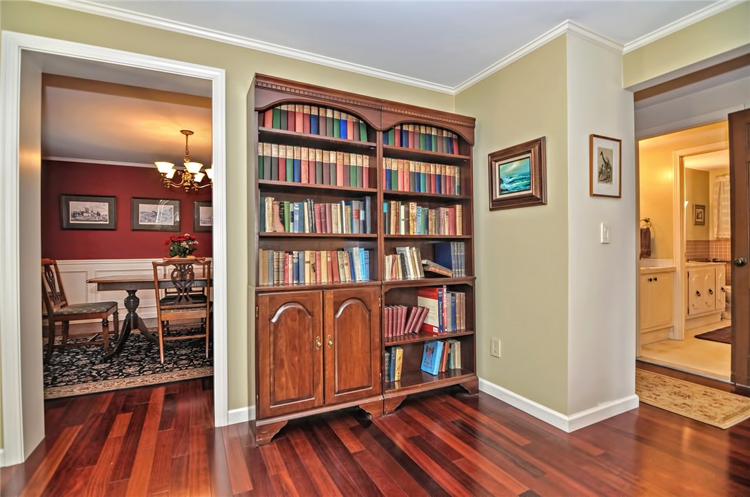 12 Alexander McGregor Road Pawtucket, RI 02861 - Photo 12 of 25 Gallery Image 12