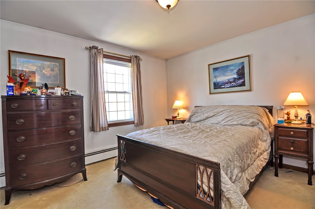 12 Alexander McGregor Road Pawtucket, RI 02861 - Photo 15 of 25 Gallery Image 15