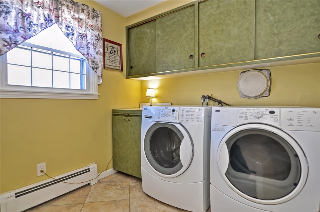 12 Alexander McGregor Road Pawtucket, RI 02861 - Photo 21 of 25 Gallery Image 21