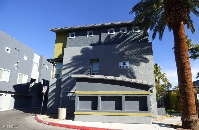 $1,900 | 9050 West Tropicana Avenue, Unit 1094, Las Vegas, NV 89147