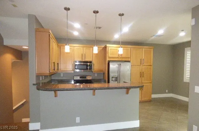 $1,900 | 9050 West Tropicana Avenue, Unit 1094, Las Vegas, NV 89147