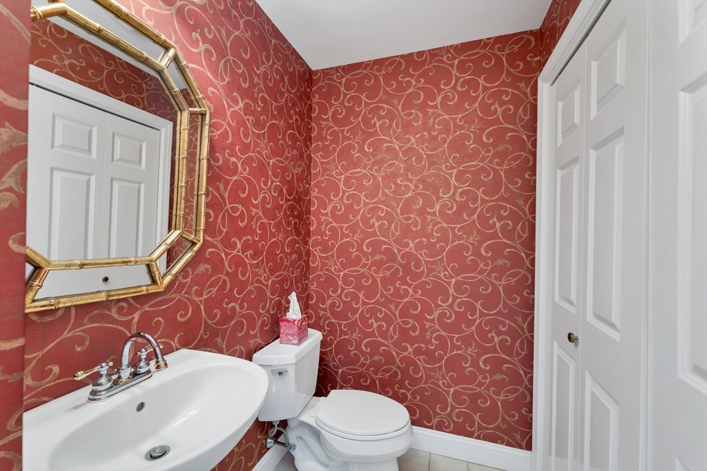 20 Hampton Meadows, Unit 20 Hampton, NH 03842 - Photo 19 of 40