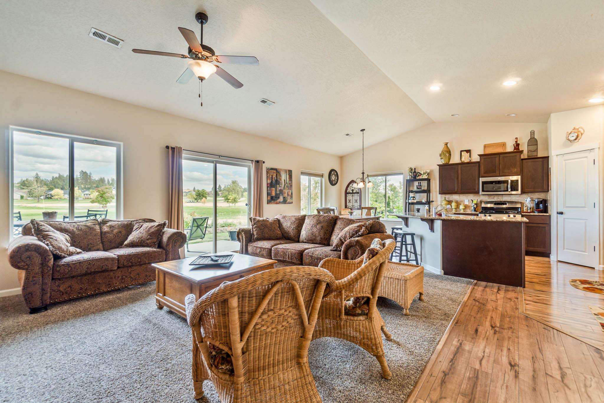 7823 South Fruitvale Road Cheney, WA 99004 - Photo 4 of 35