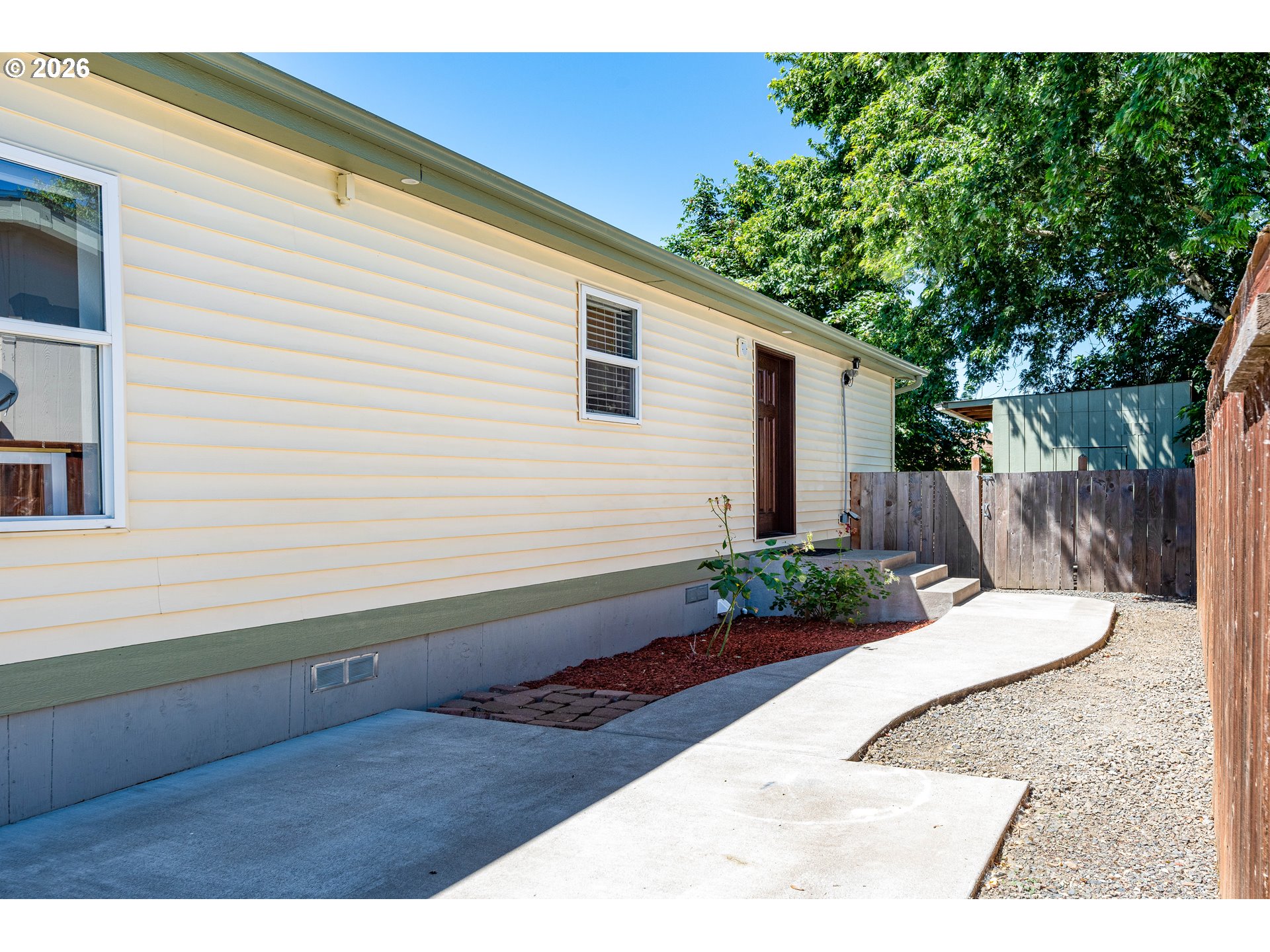 2646 Atticus Way Eugene, OR 97404 - Photo 30 of 32