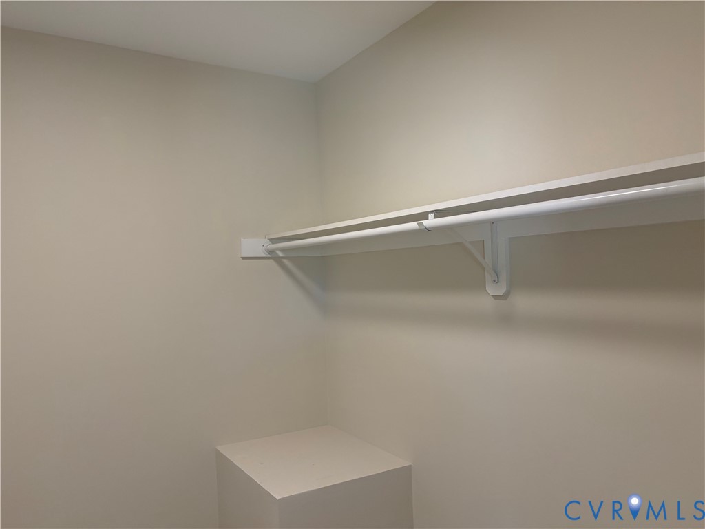 15085 Lebanon Road Disputanta, VA 23842 - Photo 5 of 17