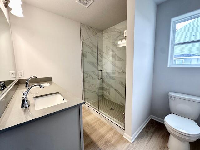 7884 Cannonsburg Road Northeast Rockford, MI 49341 - Photo 11 of 20 IMG_8018