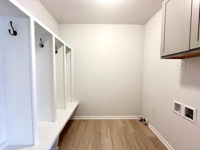 7884 Cannonsburg Road Northeast Rockford, MI 49341 - Photo 8 of 20 IMG_8015