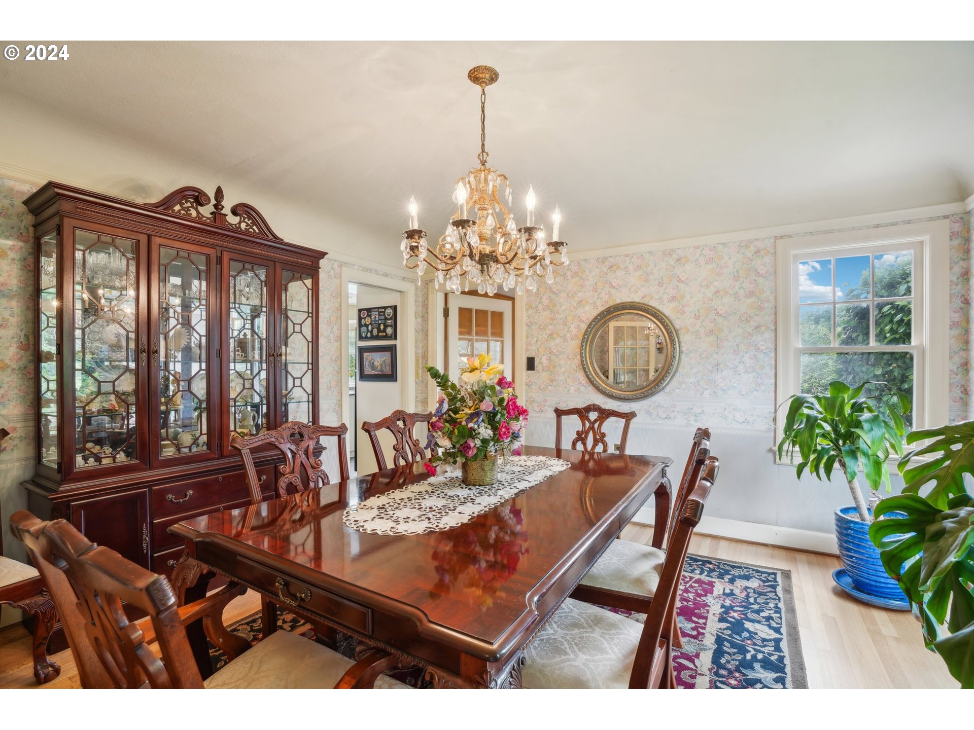 15680 Southeast Wallace Road Portland, OR 97267 - Photo 8 of 48 Gallery Image 8