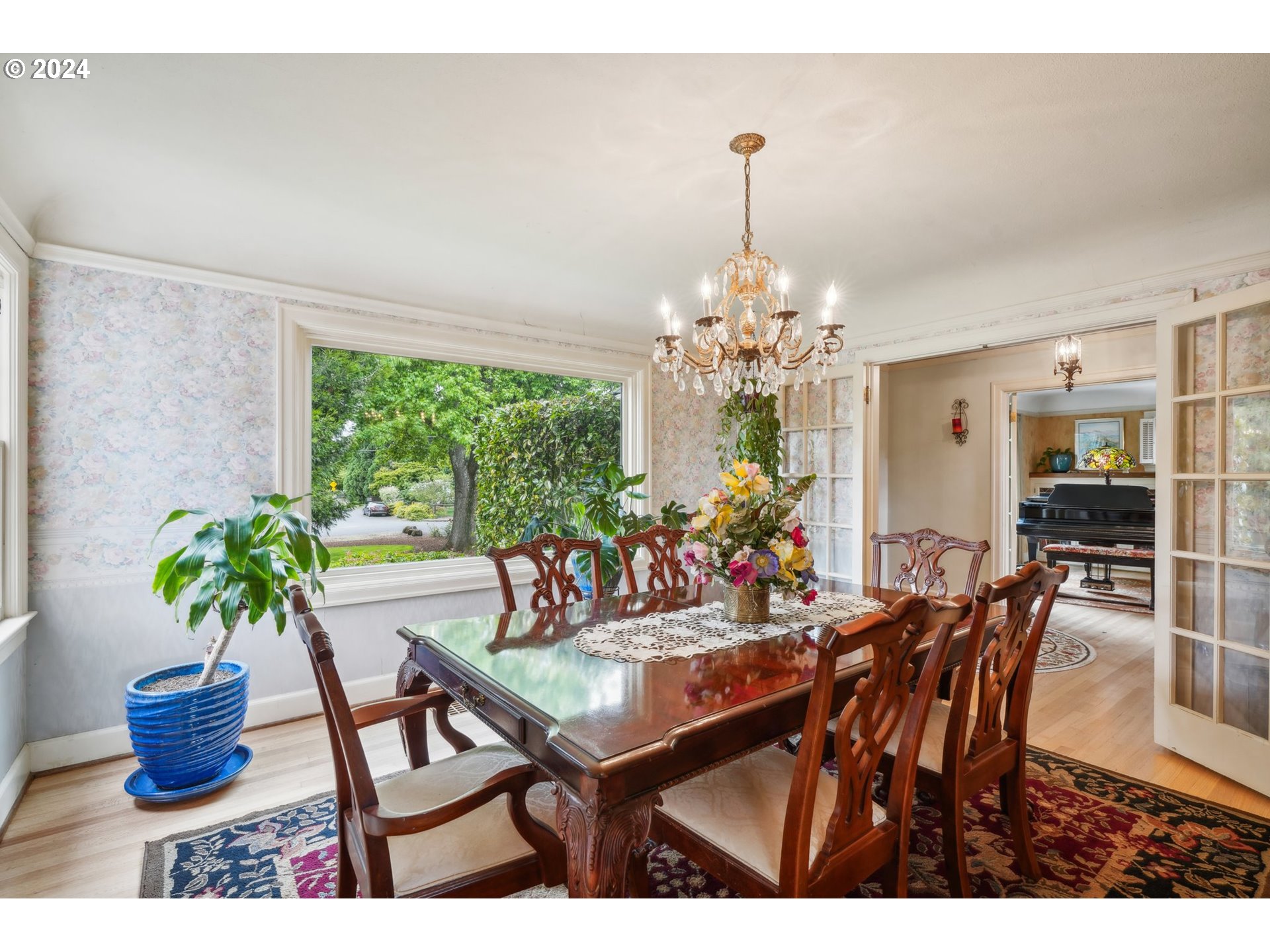 15680 Southeast Wallace Road Portland, OR 97267 - Photo 9 of 48 Gallery Image 9