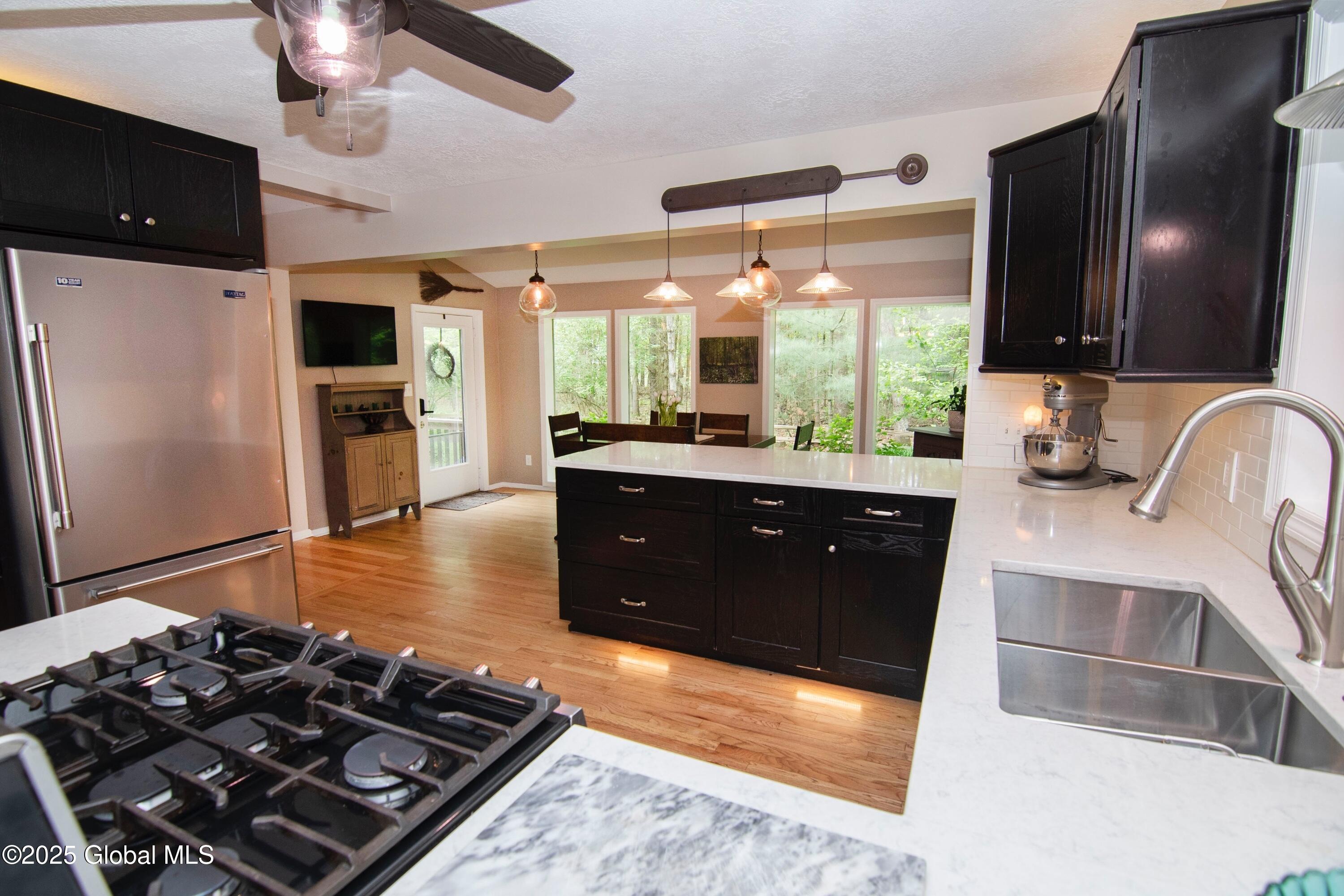124 Edie Road Saratoga Springs, NY 12866 - Photo 20 of 62 photo_017
